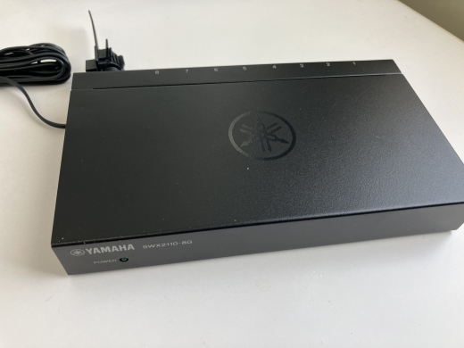設置したYAMAHA SWX2110-8G